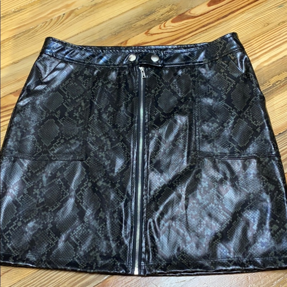 snake print leather skirt NEVER WORN